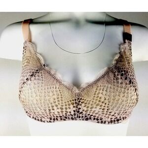 Victoria's Secret Very Sexy Scoop‎ Neck Pale Pink Bralette Lace Unpadded Bra NWT